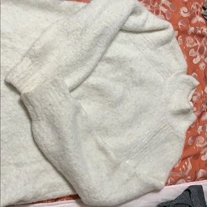 Women’s sweater